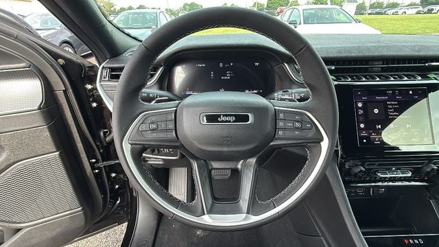 2026 Jeep Grand Cherokee GRAND CHEROKEE L LAREDO 4X2