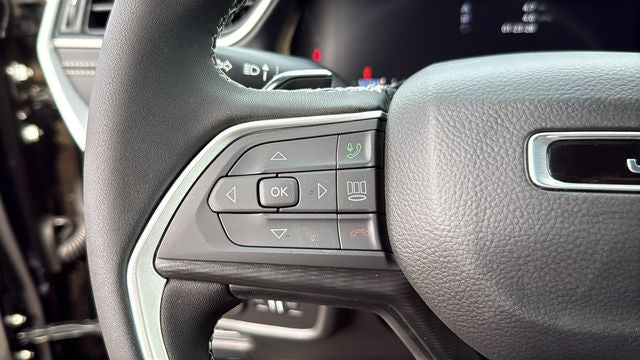 2026 Jeep Grand Cherokee GRAND CHEROKEE L LAREDO 4X2