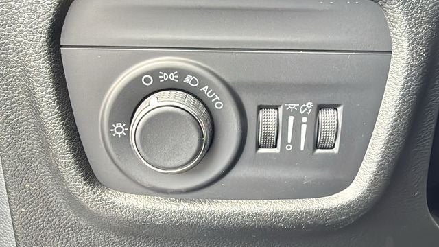 2026 Jeep Grand Cherokee GRAND CHEROKEE L LAREDO X 4X2