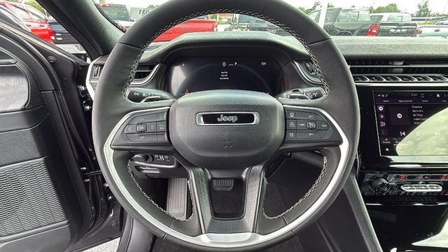 2026 Jeep Grand Cherokee GRAND CHEROKEE L LAREDO X 4X2