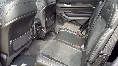 2026 Jeep Grand Cherokee GRAND CHEROKEE L LAREDO ALTITUDE 4X2