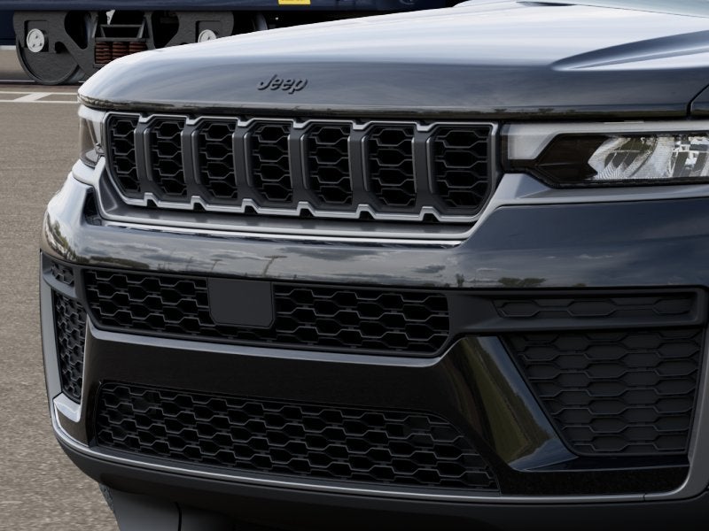 2027 Jeep Grand Cherokee GRAND CHEROKEE L LAREDO ALTITUDE 4X2