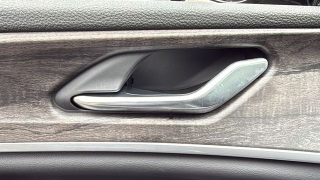 2027 Jeep Grand Cherokee GRAND CHEROKEE L LAREDO ALTITUDE 4X2