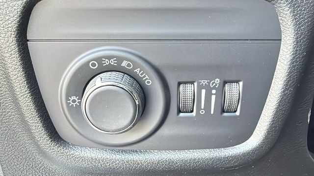 2026 Jeep Grand Cherokee GRAND CHEROKEE L LAREDO ALTITUDE 4X2
