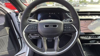 2026 Jeep Grand Cherokee GRAND CHEROKEE L LAREDO ALTITUDE 4X2