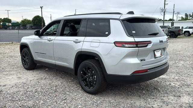 2026 Jeep Grand Cherokee GRAND CHEROKEE L LAREDO ALTITUDE 4X2