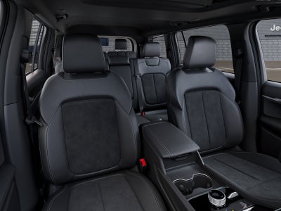 2026 Jeep Grand Cherokee GRAND CHEROKEE L LAREDO ALTITUDE 4X2