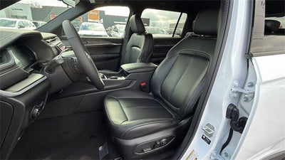 2025 Jeep Grand Cherokee GRAND CHEROKEE L LIMITED 4X2