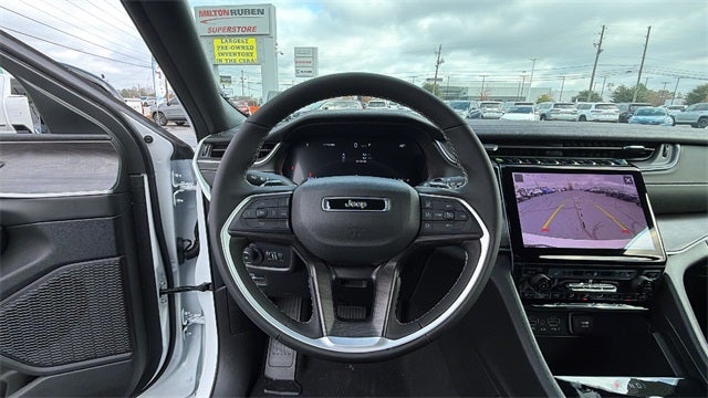 2025 Jeep Grand Cherokee GRAND CHEROKEE L LIMITED 4X2