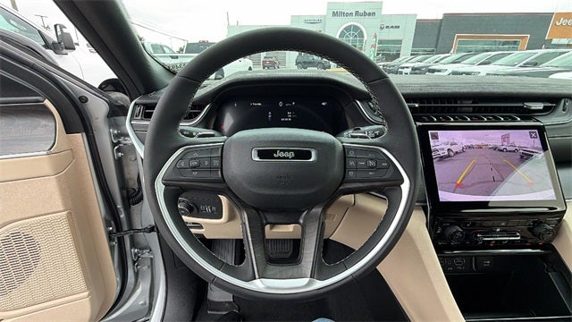 2025 Jeep Grand Cherokee GRAND CHEROKEE L LIMITED 4X2