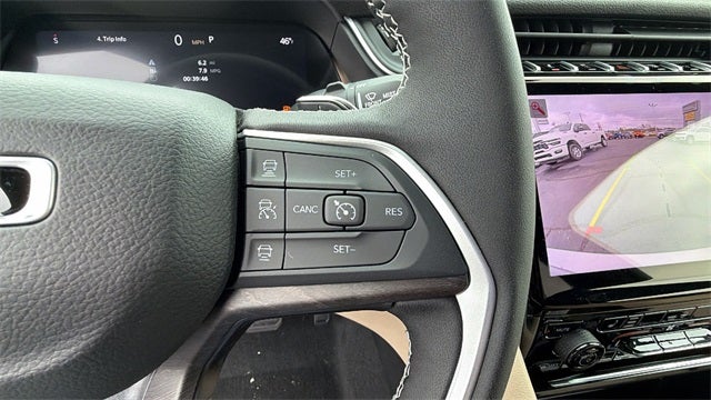 2025 Jeep Grand Cherokee GRAND CHEROKEE L LIMITED 4X2