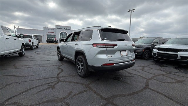 2025 Jeep Grand Cherokee GRAND CHEROKEE L LIMITED 4X2