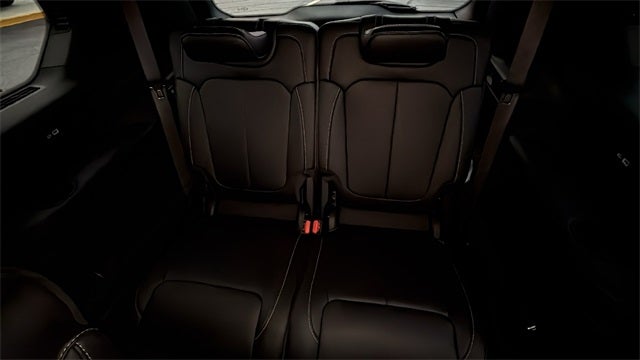 2025 Jeep Grand Cherokee GRAND CHEROKEE L LIMITED 4X2