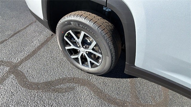 2025 Jeep Grand Cherokee GRAND CHEROKEE L LIMITED 4X2