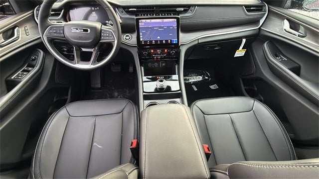 2025 Jeep Grand Cherokee GRAND CHEROKEE L LIMITED 4X2