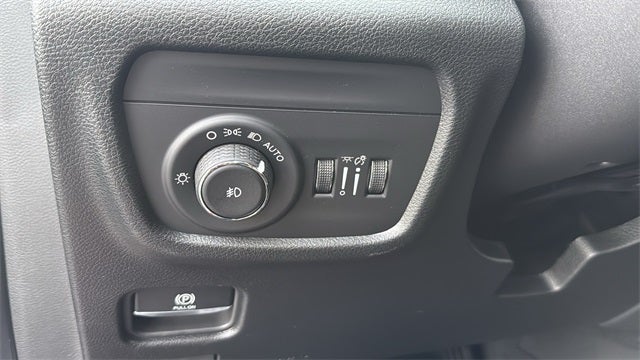 2025 Jeep Grand Cherokee GRAND CHEROKEE L LIMITED 4X2