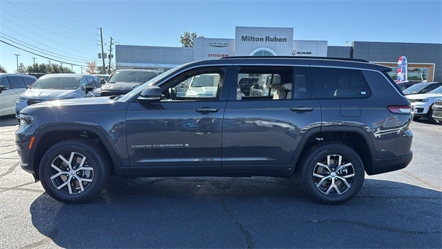 2025 Jeep Grand Cherokee GRAND CHEROKEE L LIMITED 4X2