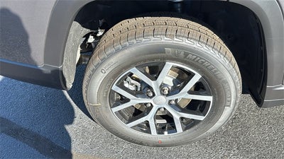 2025 Jeep Grand Cherokee GRAND CHEROKEE L LIMITED 4X2