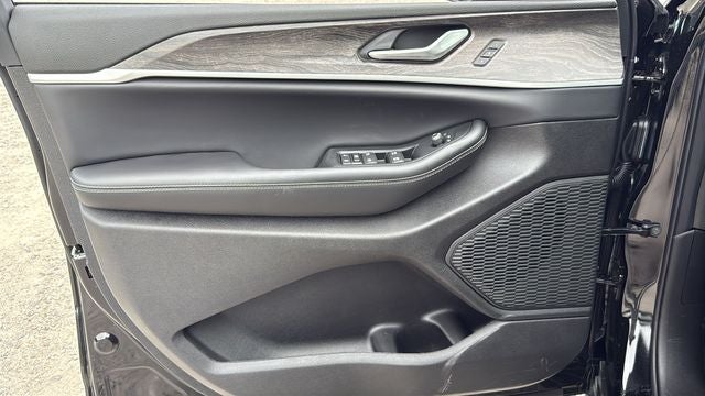 2026 Jeep Grand Cherokee GRAND CHEROKEE L LIMITED 4X2