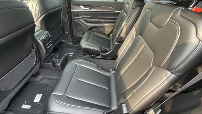 2026 Jeep Grand Cherokee GRAND CHEROKEE L LIMITED 4X2
