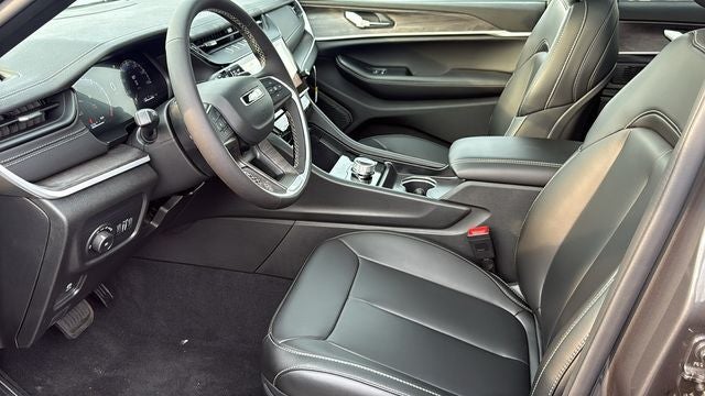 2026 Jeep Grand Cherokee GRAND CHEROKEE L LIMITED 4X2
