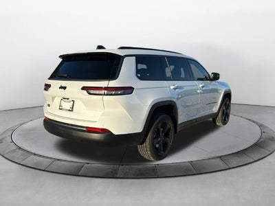 2027 Jeep Grand Cherokee GRAND CHEROKEE L LIMITED 4X2