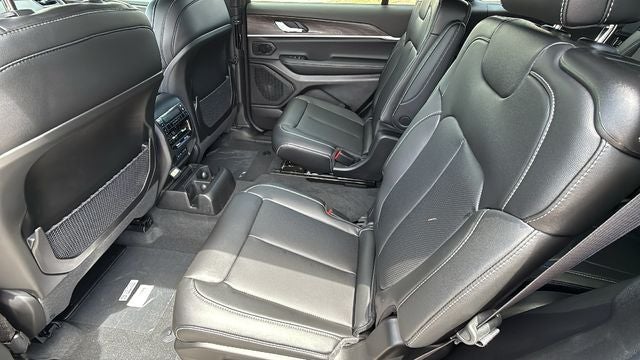 2026 Jeep Grand Cherokee GRAND CHEROKEE L LIMITED 4X2