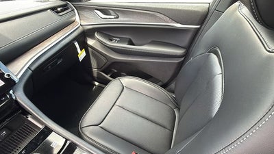 2026 Jeep Grand Cherokee GRAND CHEROKEE L LIMITED 4X2
