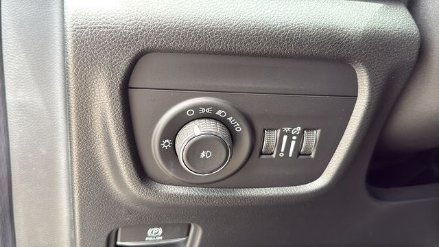 2026 Jeep Grand Cherokee GRAND CHEROKEE L LIMITED 4X2
