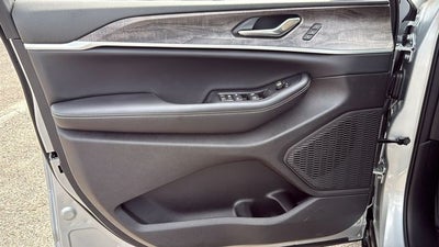 2026 Jeep Grand Cherokee GRAND CHEROKEE L LIMITED 4X2