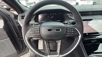 2027 Jeep Grand Cherokee GRAND CHEROKEE L LIMITED 4X2