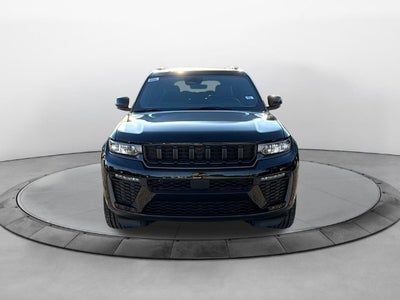2027 Jeep Grand Cherokee GRAND CHEROKEE L LIMITED 4X2