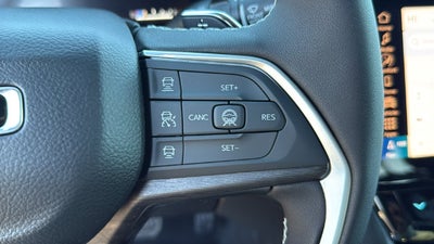 2027 Jeep Grand Cherokee GRAND CHEROKEE L LIMITED 4X2