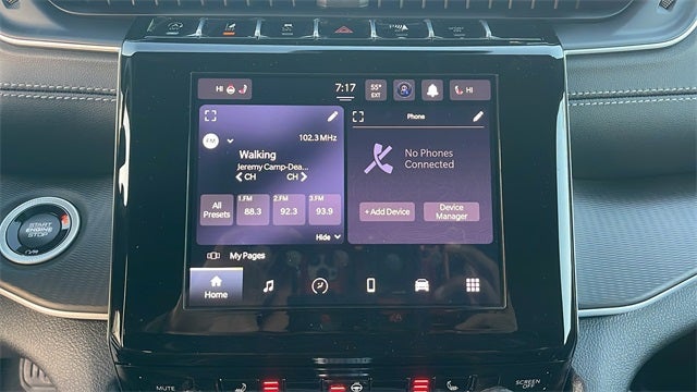 2025 Jeep Grand Cherokee GRAND CHEROKEE L LAREDO X 4X4