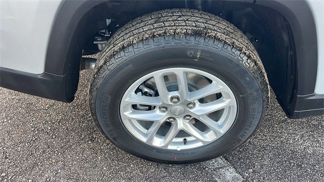 2025 Jeep Grand Cherokee GRAND CHEROKEE L LAREDO X 4X4