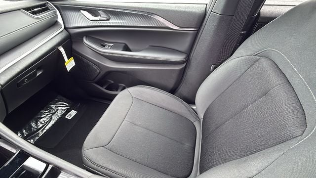 2026 Jeep Grand Cherokee GRAND CHEROKEE L LAREDO 4X4