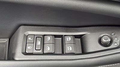 2026 Jeep Grand Cherokee GRAND CHEROKEE L LAREDO 4X4