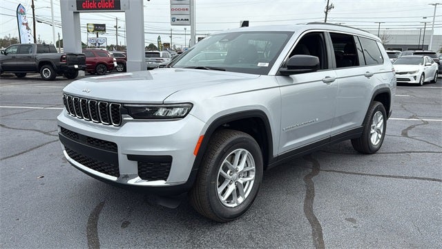 2025 Jeep Grand Cherokee GRAND CHEROKEE L LAREDO X 4X4
