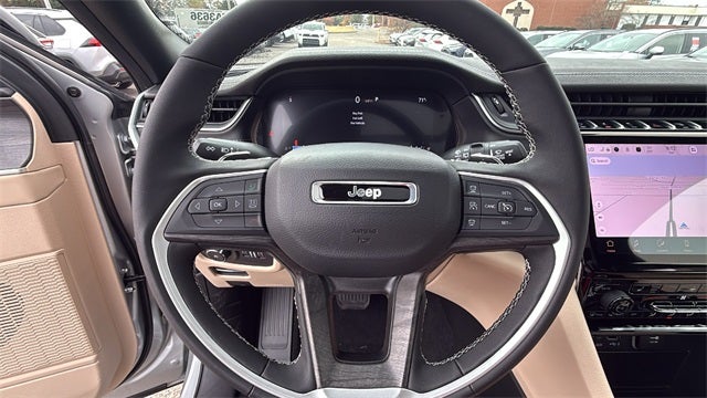 2025 Jeep Grand Cherokee GRAND CHEROKEE L LIMITED 4X4