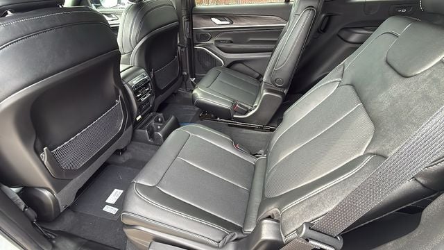 2026 Jeep Grand Cherokee GRAND CHEROKEE L LIMITED RESERVE 4X4