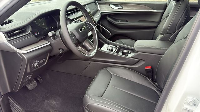 2026 Jeep Grand Cherokee GRAND CHEROKEE L LIMITED RESERVE 4X4