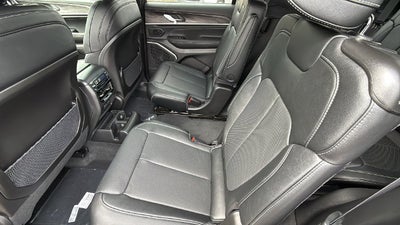 2027 Jeep Grand Cherokee GRAND CHEROKEE L LIMITED RESERVE 4X4