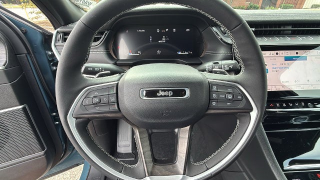 2027 Jeep Grand Cherokee GRAND CHEROKEE L LIMITED RESERVE 4X4