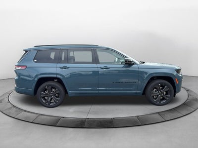 2027 Jeep Grand Cherokee GRAND CHEROKEE L LIMITED RESERVE 4X4
