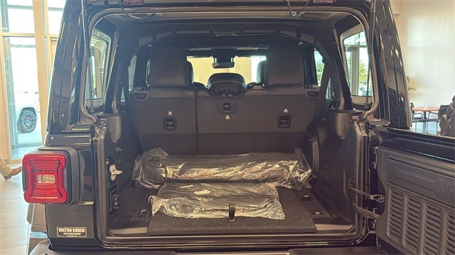 2026 Jeep Wrangler WRANGLER 4-DOOR MOAB 392