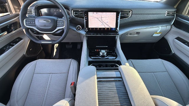 2027 Jeep Grand Wagoneer GRAND WAGONEER LONG WHEELBASE 4X2