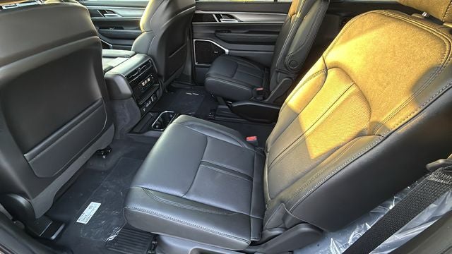 2026 Jeep Grand Wagoneer GRAND WAGONEER LIMITED RESERVE 4X4