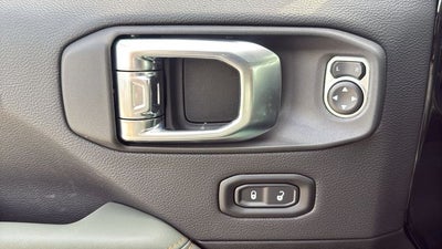 2026 Jeep Gladiator GLADIATOR MOJAVE X 4X4