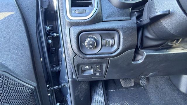 2026 RAM Ram 1500 RAM 1500 BIG HORN CREW CAB 4X2 5'7' BOX