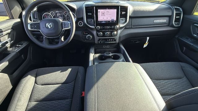 2027 RAM Ram 1500 RAM 1500 BIG HORN CREW CAB 4X2 5'7' BOX